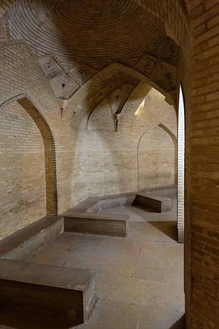 Chiraz-Mausolée du poète Sâdi-035